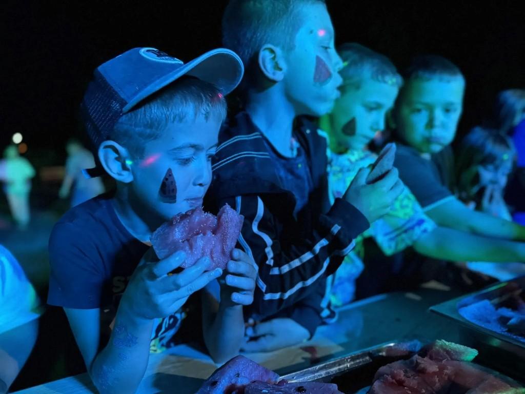 Вы сейчас просматриваете 🍉 Арбузный переполох в «Орлёнке»! 🍉